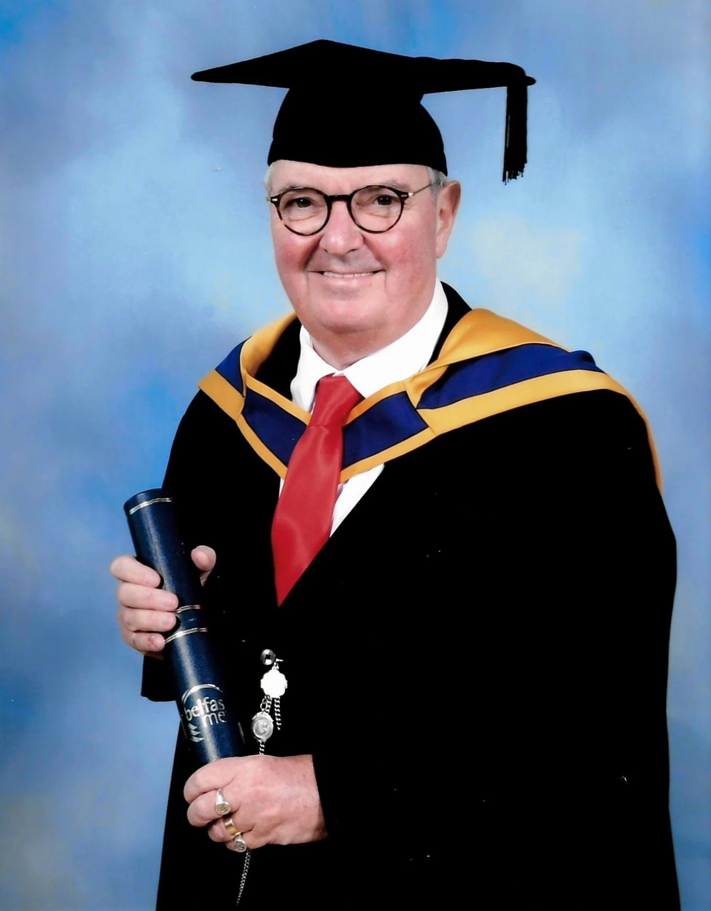 Francis Higgins Ulster University Level 4 Guide and CIPD Assessor